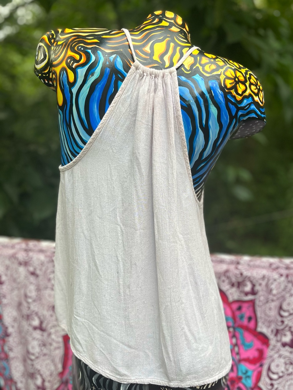 Mossimo Supply Co. White Camisole with Pink Embroidered Trim - Picture 2 of 3
